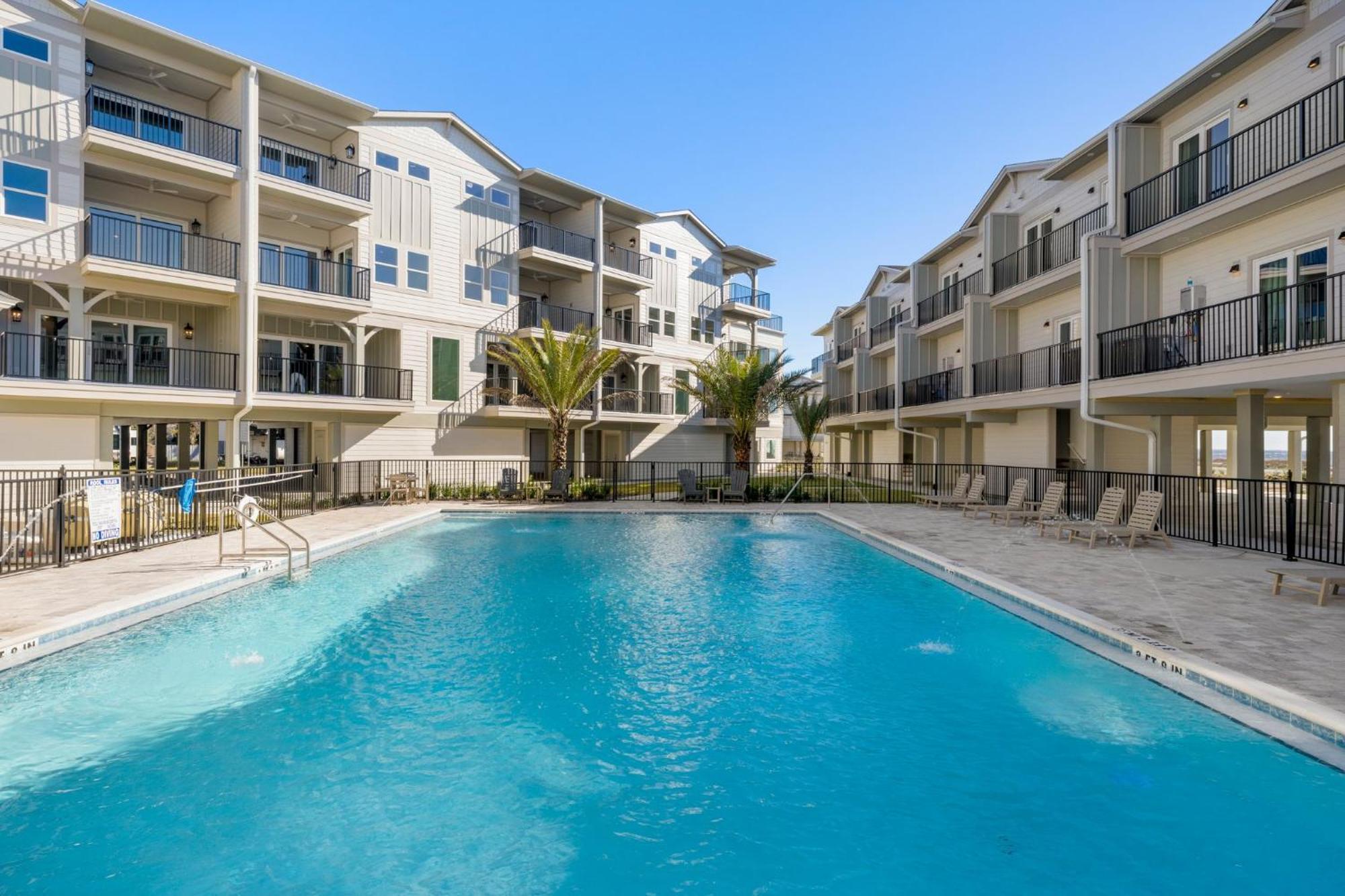 The Ricks Carlton By Pristine Properties Vacation Rentals Mexico Beach Extérieur photo
